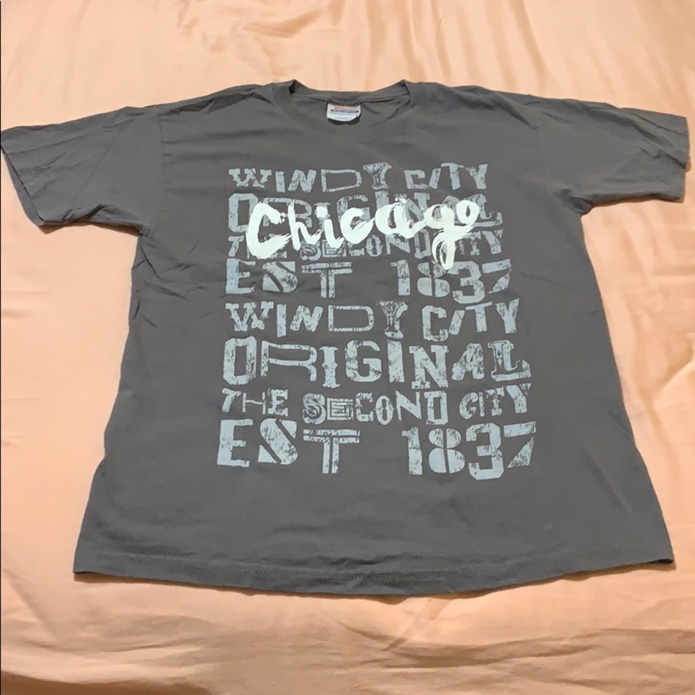 Tee shirt